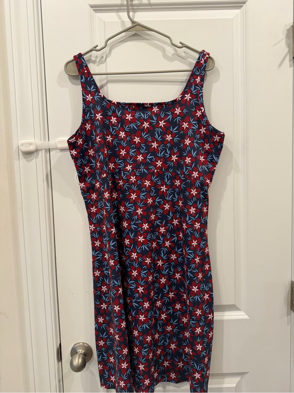 Columbia PFG Freezer III Dress XL Navy Red Floral - Omni Freeze sleeveless